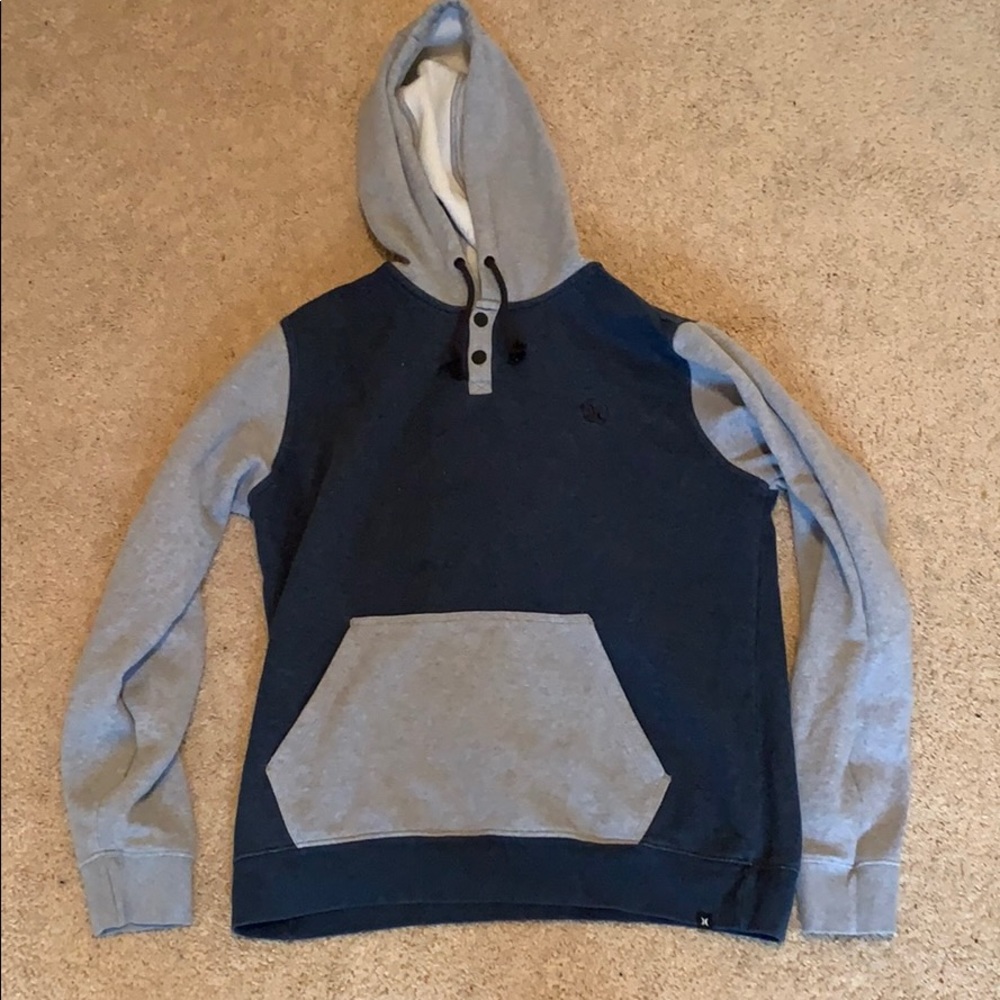 Hurly sweat shirt
